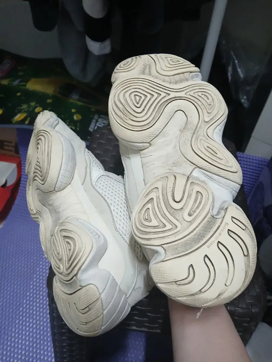 thumbnail-1